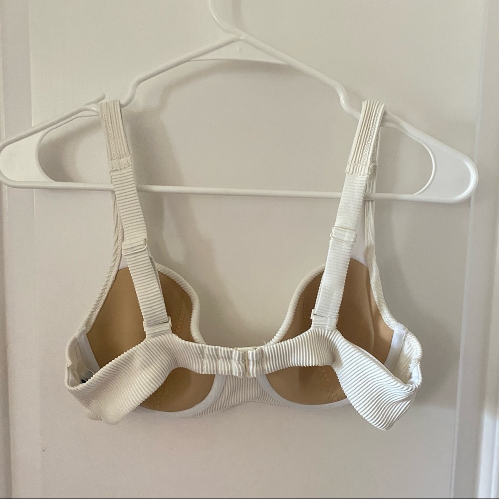 Old navy ribbed two piece swim suit - Picture 7 of 10